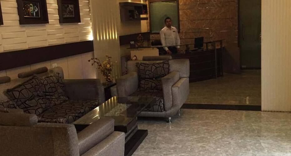 Hotel Solitare, Barnala 1